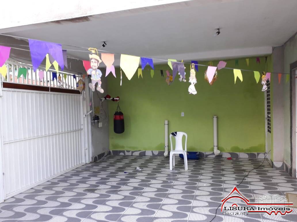 Casa à venda com 3 quartos, 120m² - Foto 2