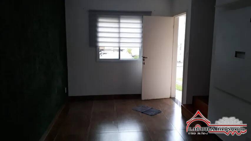 Casa de Condomínio à venda com 2 quartos, 60m² - Foto 3