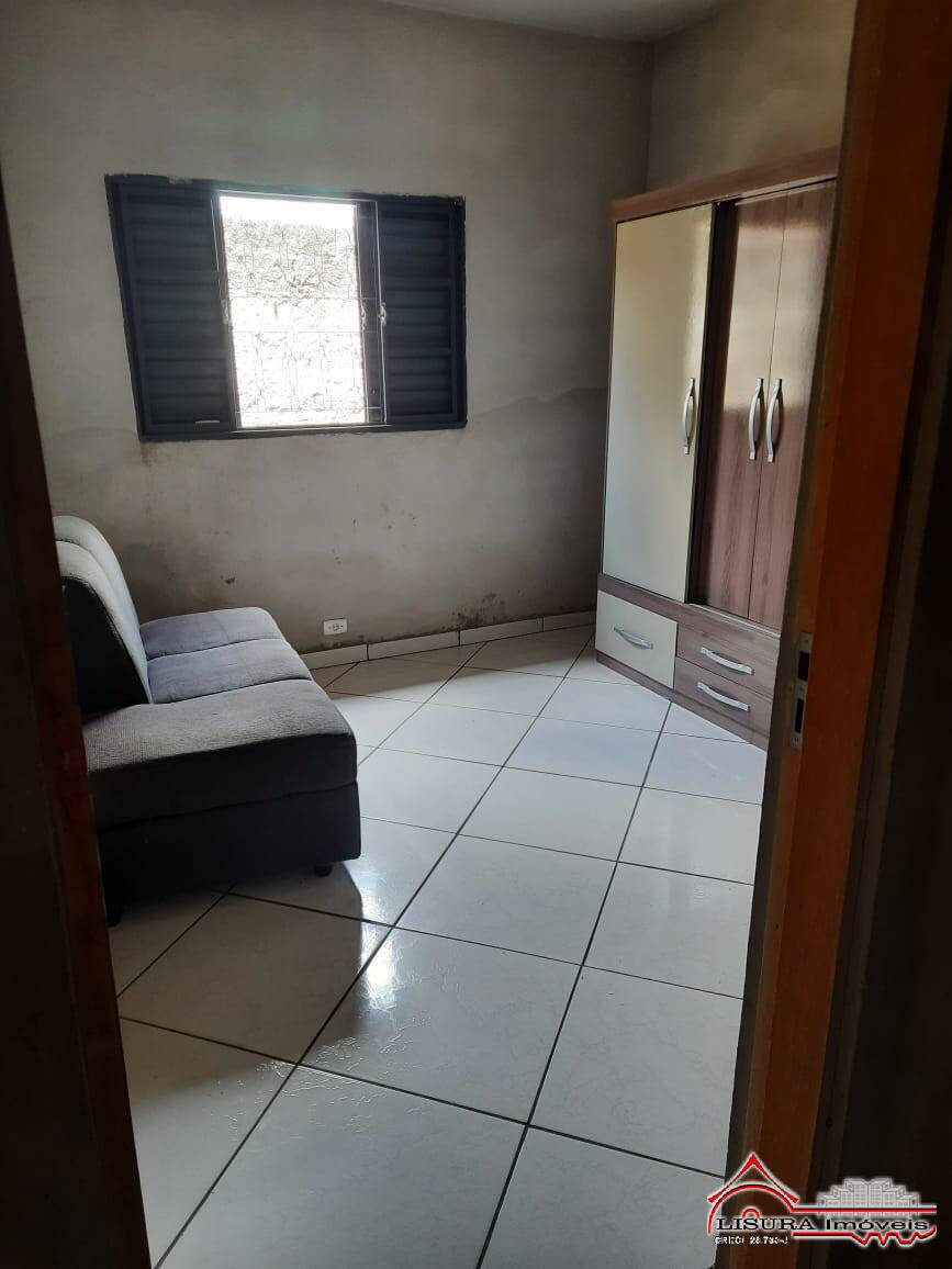 Casa à venda com 2 quartos, 91m² - Foto 4