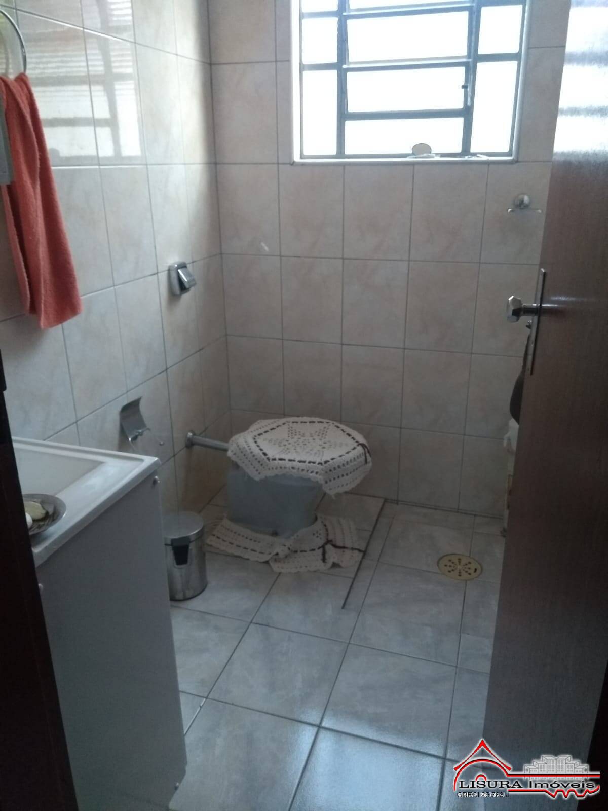 Casa à venda com 3 quartos, 300m² - Foto 6