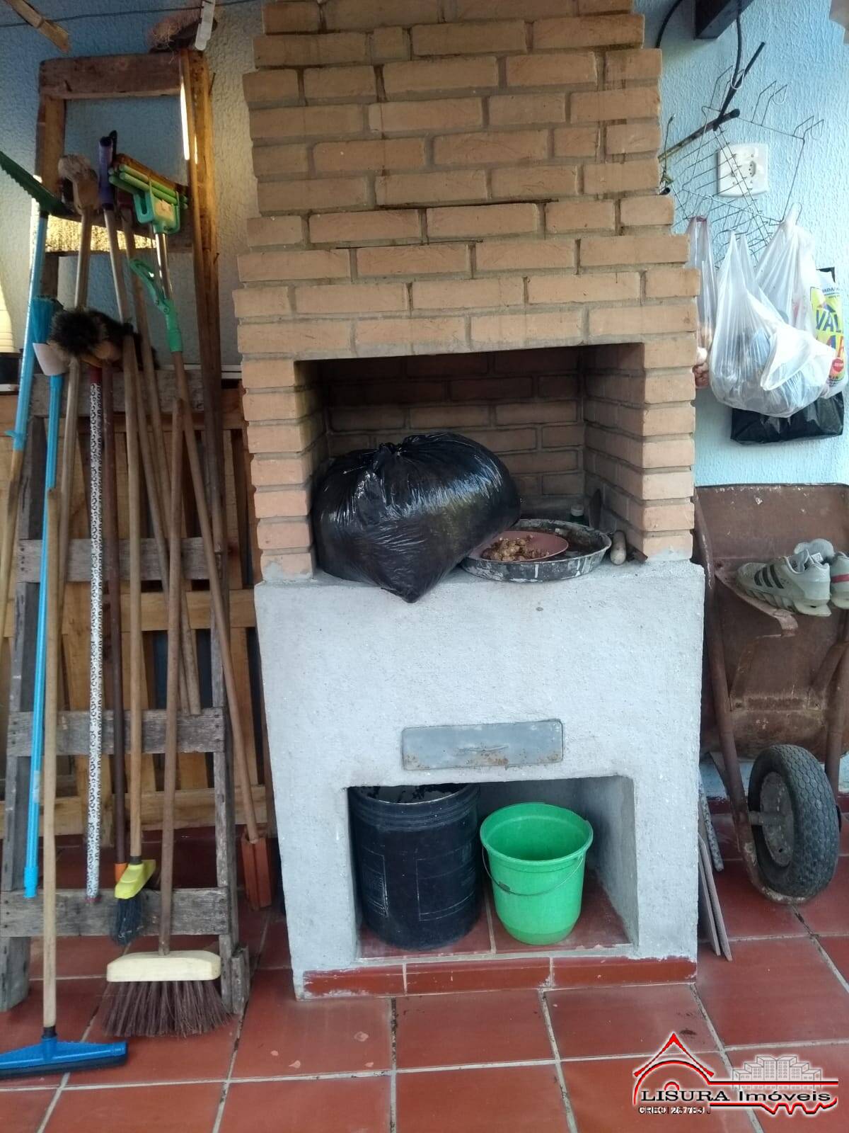 Casa à venda com 3 quartos, 300m² - Foto 11