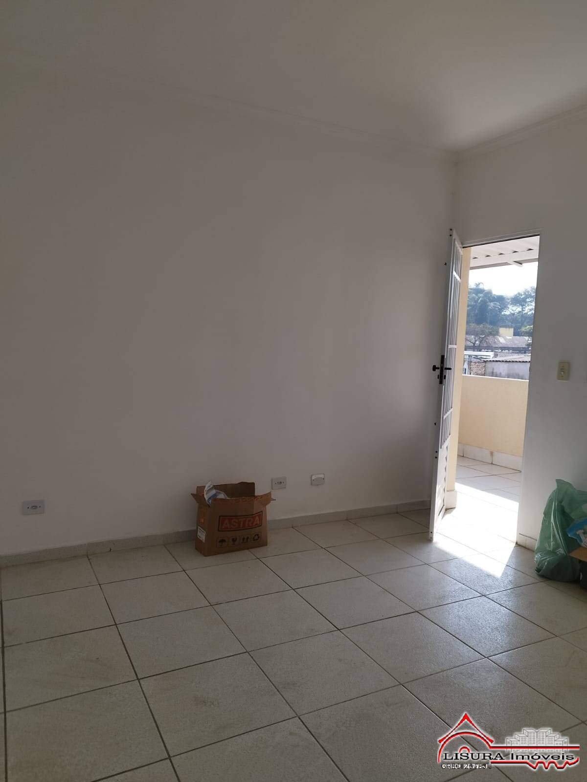 Apartamento para alugar com 2 quartos, 60m² - Foto 4