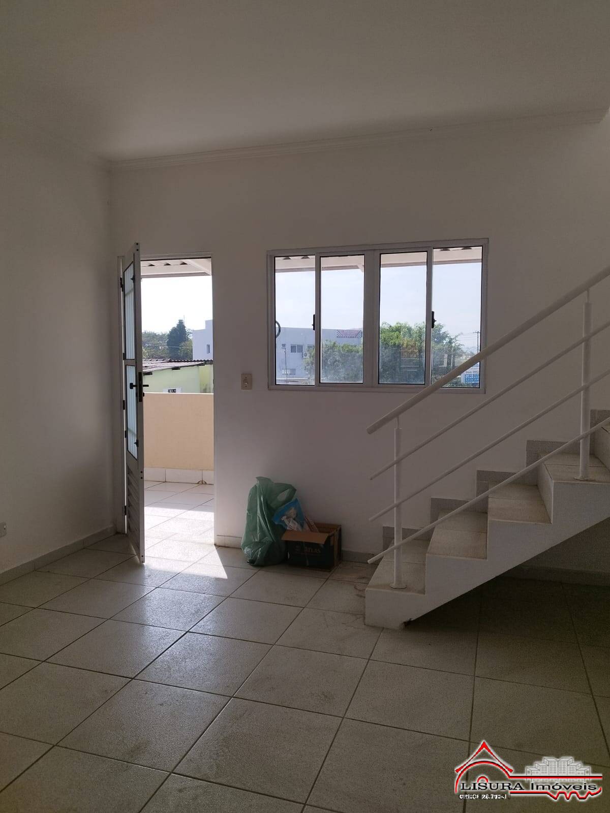 Apartamento para alugar com 2 quartos, 60m² - Foto 3