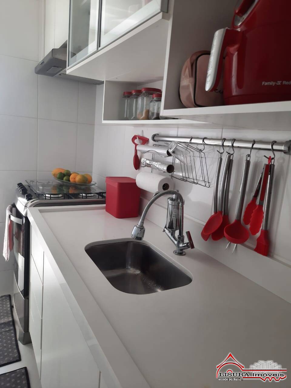 Apartamento à venda com 2 quartos, 62m² - Foto 9