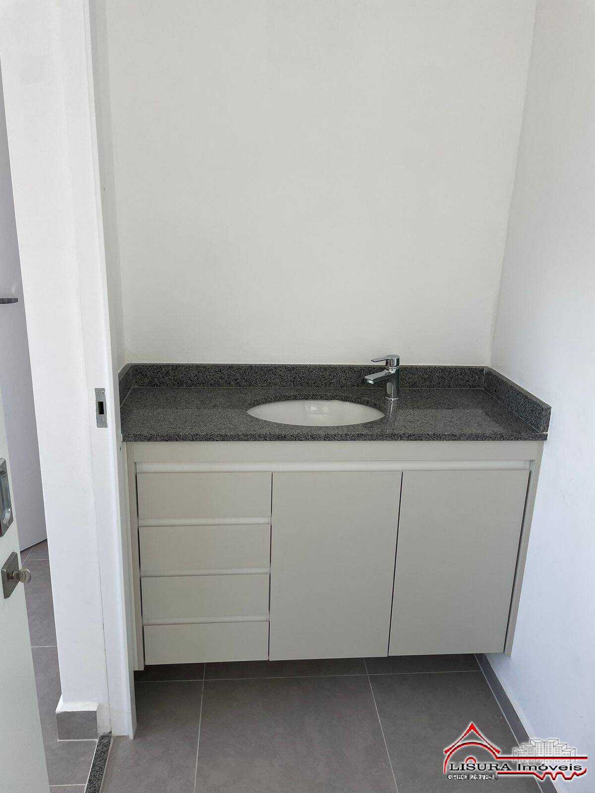 Apartamento à venda com 3 quartos, 101m² - Foto 15