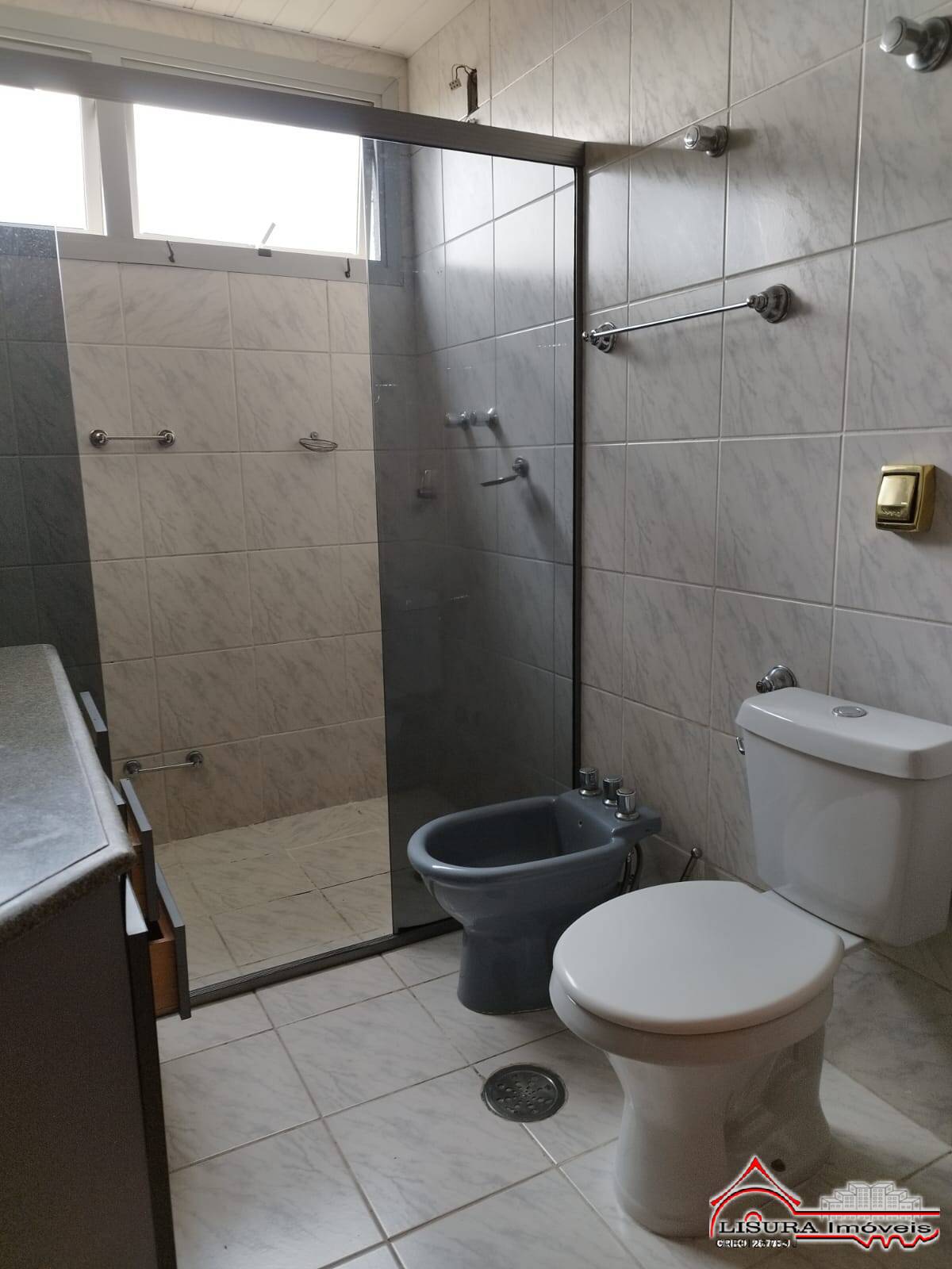 Apartamento para alugar com 3 quartos, 90m² - Foto 19