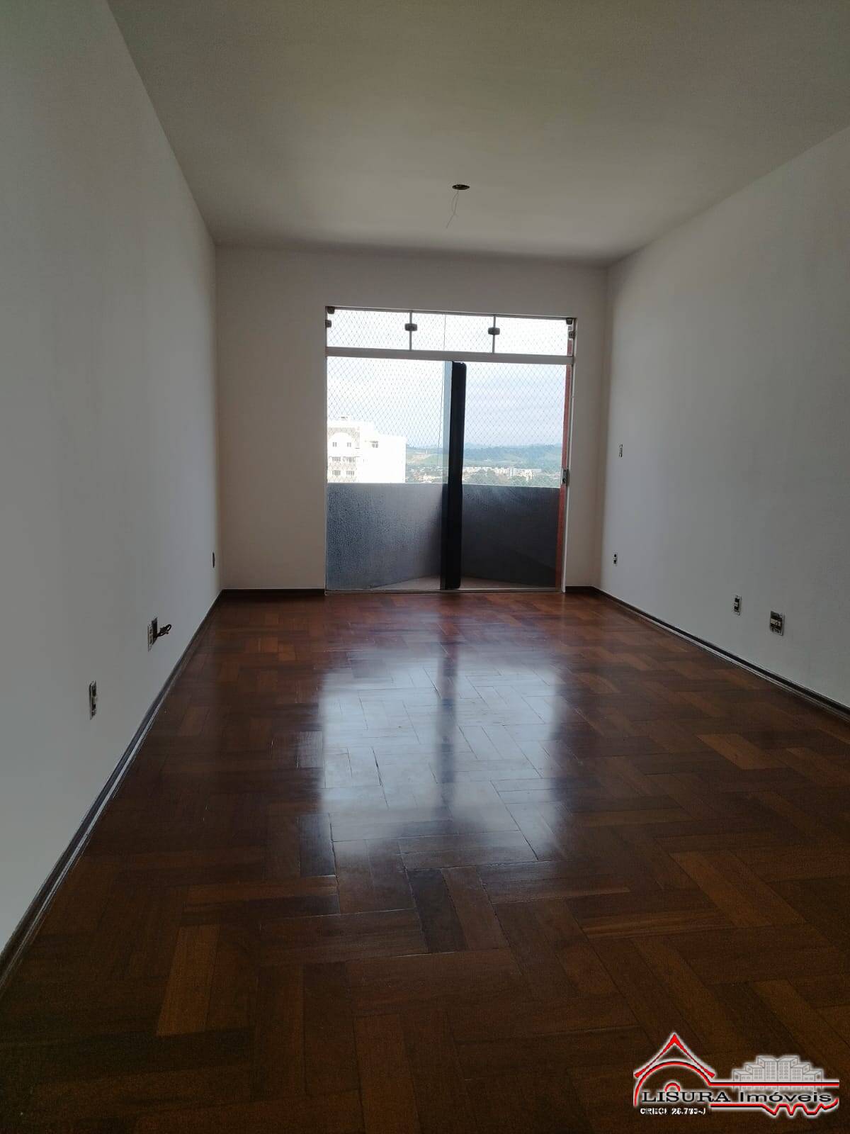 Apartamento para alugar com 3 quartos, 90m² - Foto 5