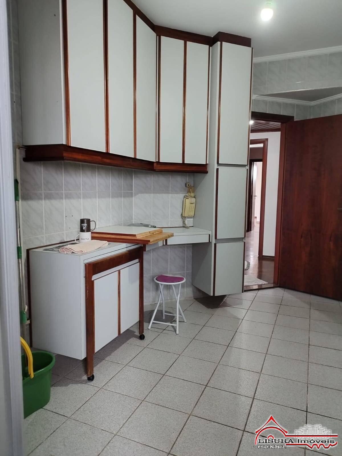 Apartamento para alugar com 3 quartos, 90m² - Foto 12