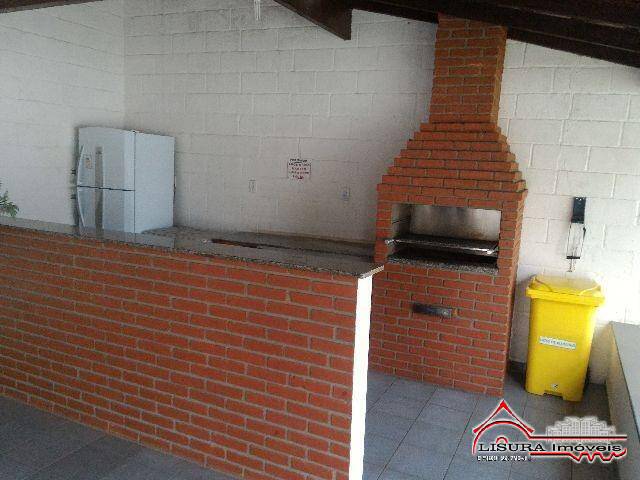 Apartamento à venda com 2 quartos, 56m² - Foto 13