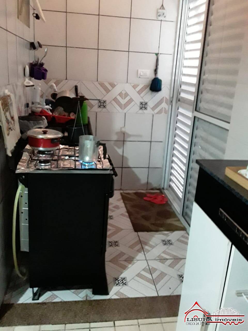 Casa à venda com 3 quartos, 146m² - Foto 2