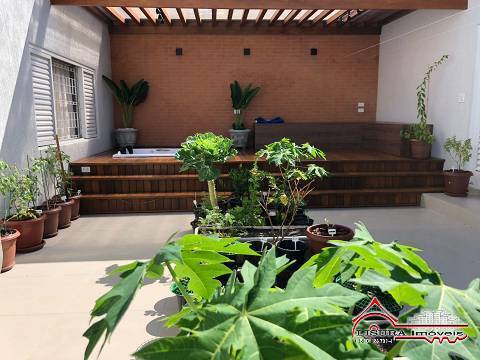 Casa à venda com 5 quartos, 250m² - Foto 15