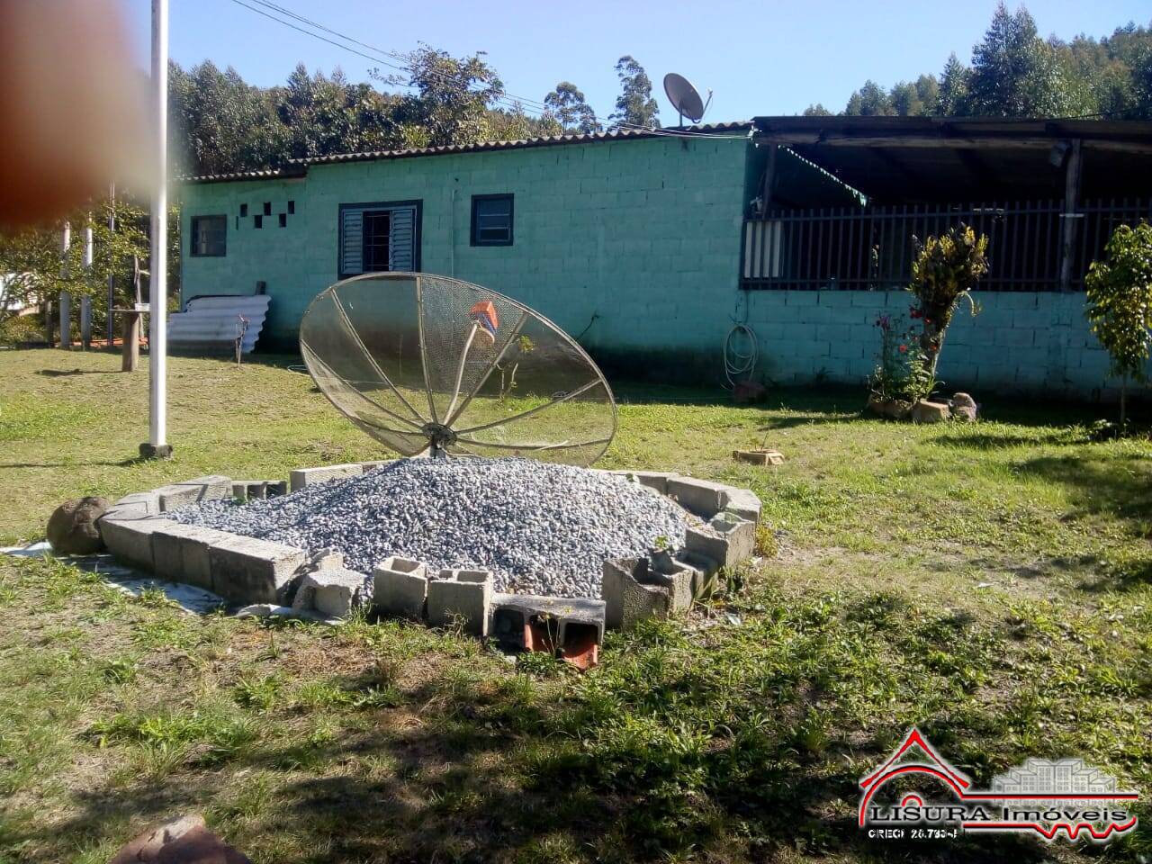 Fazenda à venda com 3 quartos, 400m² - Foto 2