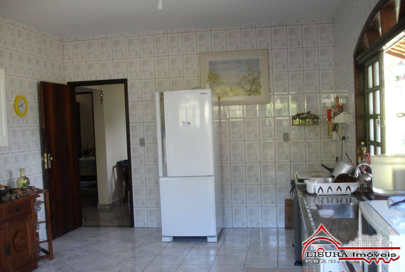 Fazenda à venda com 3 quartos, 220m² - Foto 32