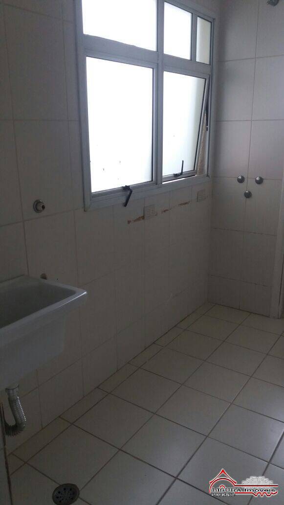 Apartamento para alugar com 3 quartos, 86m² - Foto 3