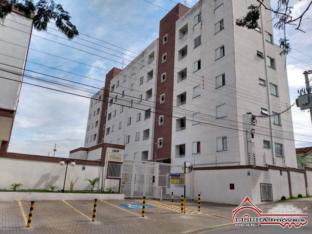 Apartamento para alugar com 2 quartos, 153m² - Foto 1