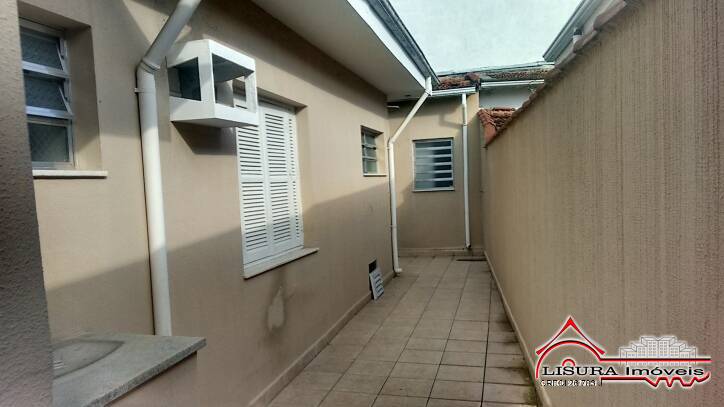 Casa para alugar com 3 quartos, 208m² - Foto 24