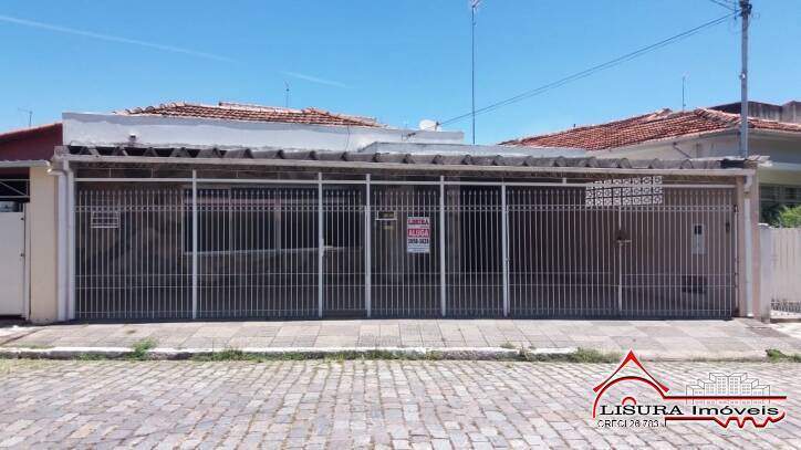 Casa para alugar com 3 quartos, 208m² - Foto 29