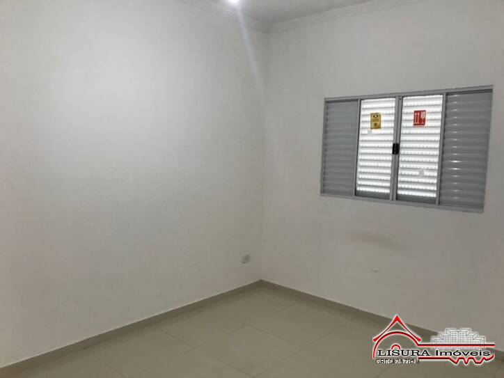 Casa à venda com 2 quartos, 175m² - Foto 11