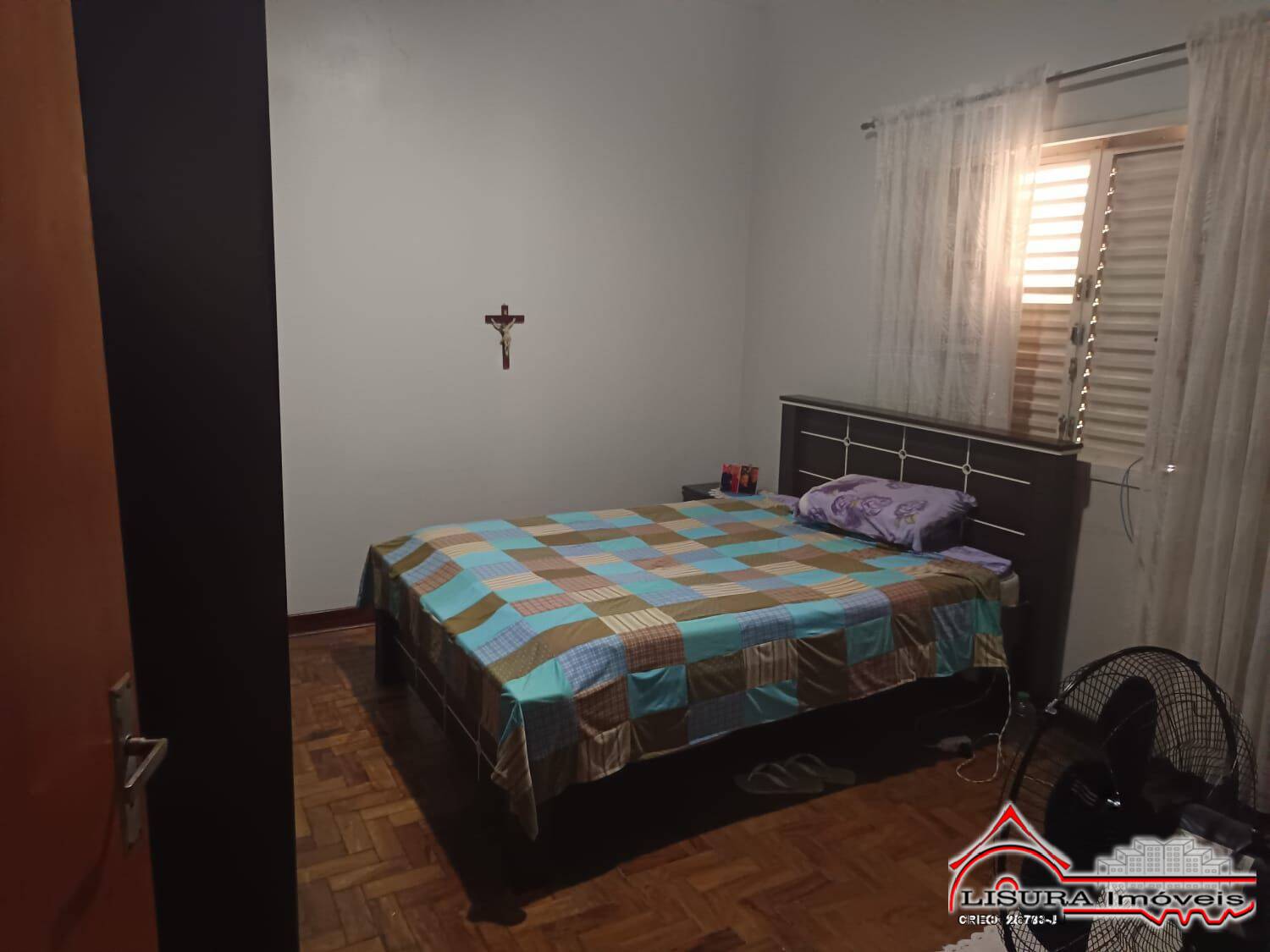 Casa para alugar com 4 quartos, 320m² - Foto 17