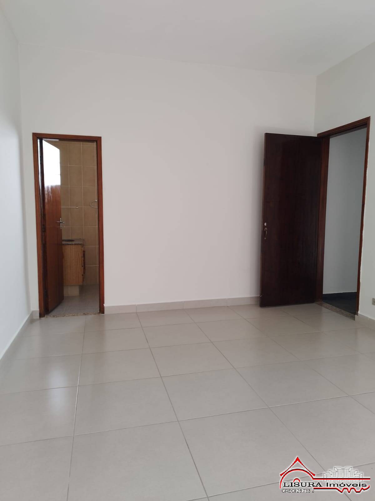 Casa para alugar com 3 quartos, 197m² - Foto 11