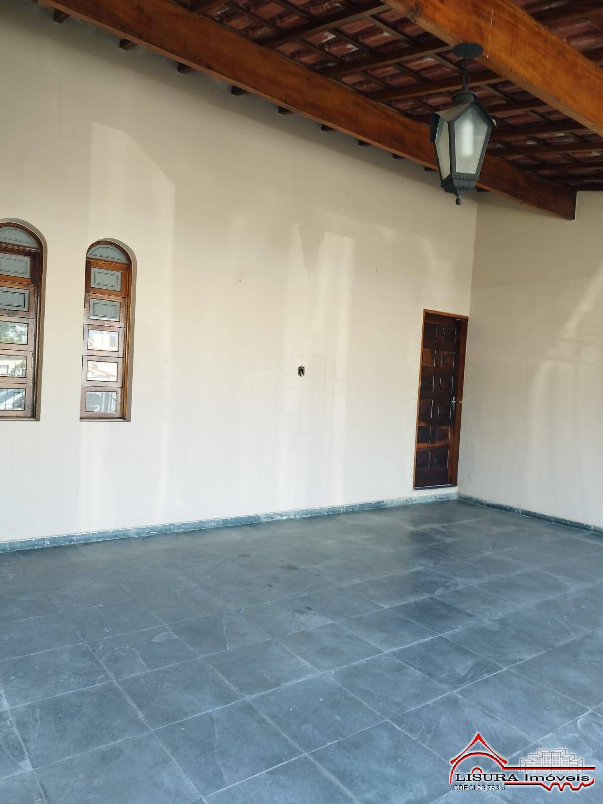 Casa para alugar com 3 quartos, 197m² - Foto 12