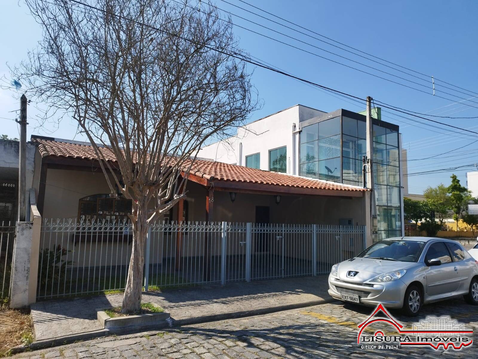 Casa para alugar com 3 quartos, 197m² - Foto 48