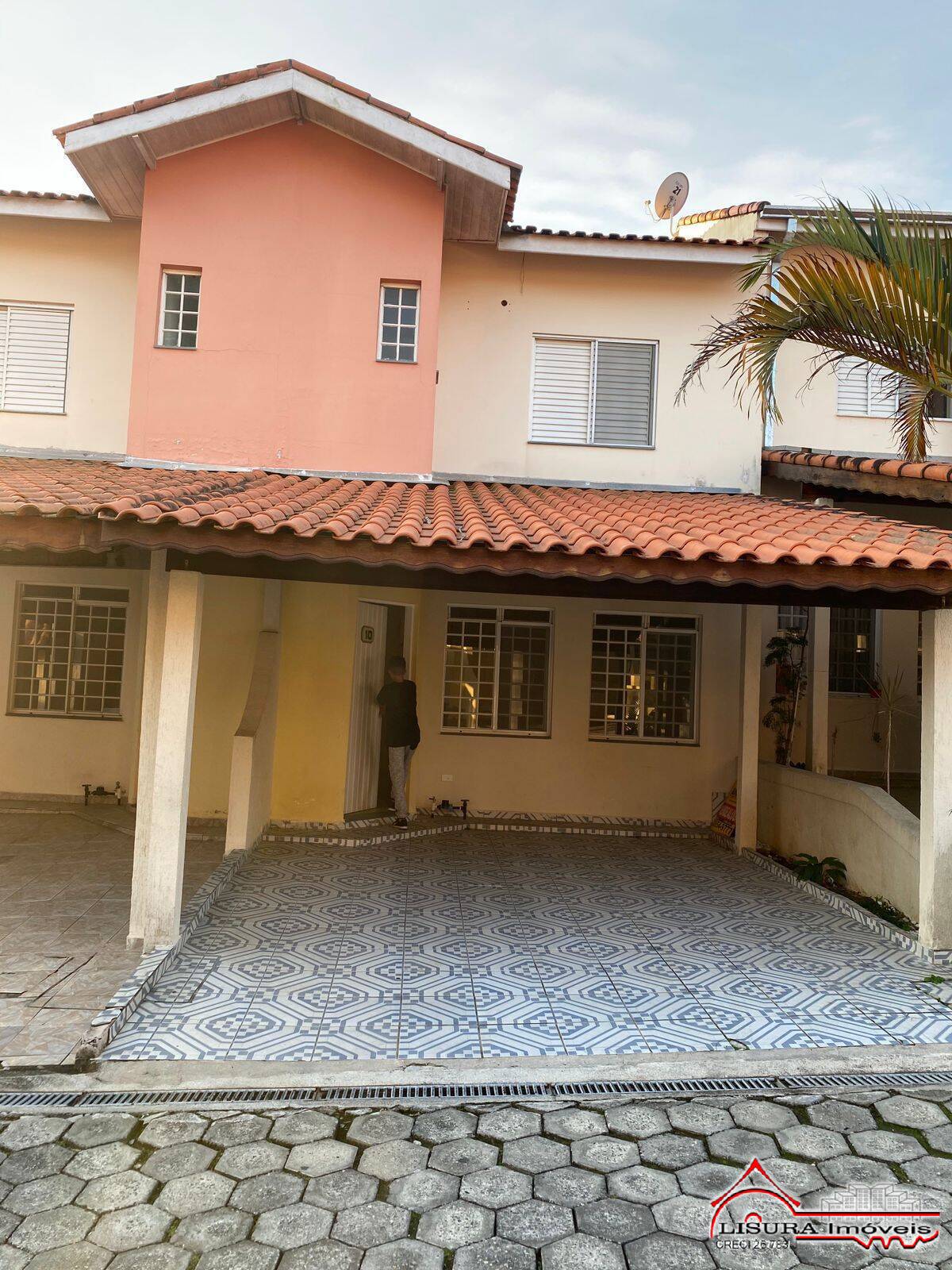 Casa de Condomínio à venda com 2 quartos, 92m² - Foto 1