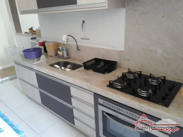 Apartamento à venda com 2 quartos, 64m² - Foto 7