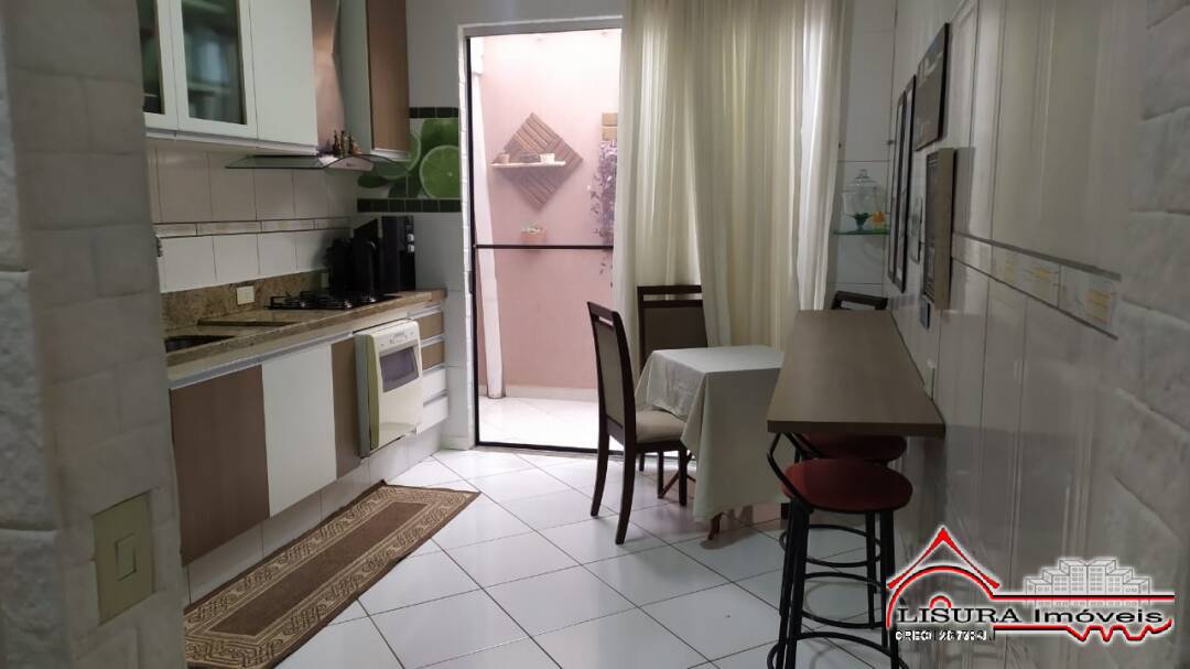 Casa à venda com 3 quartos, 192m² - Foto 30