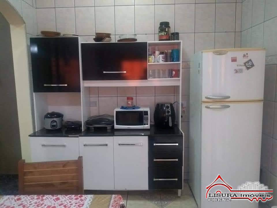 Casa à venda com 4 quartos, 147m² - Foto 12