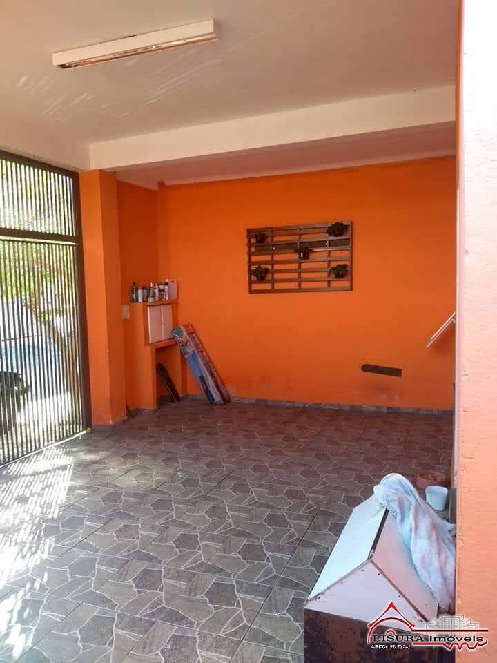 Casa à venda com 4 quartos, 147m² - Foto 3