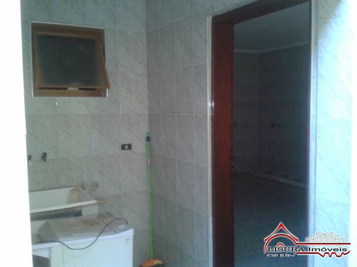 Casa à venda com 3 quartos, 195m² - Foto 18