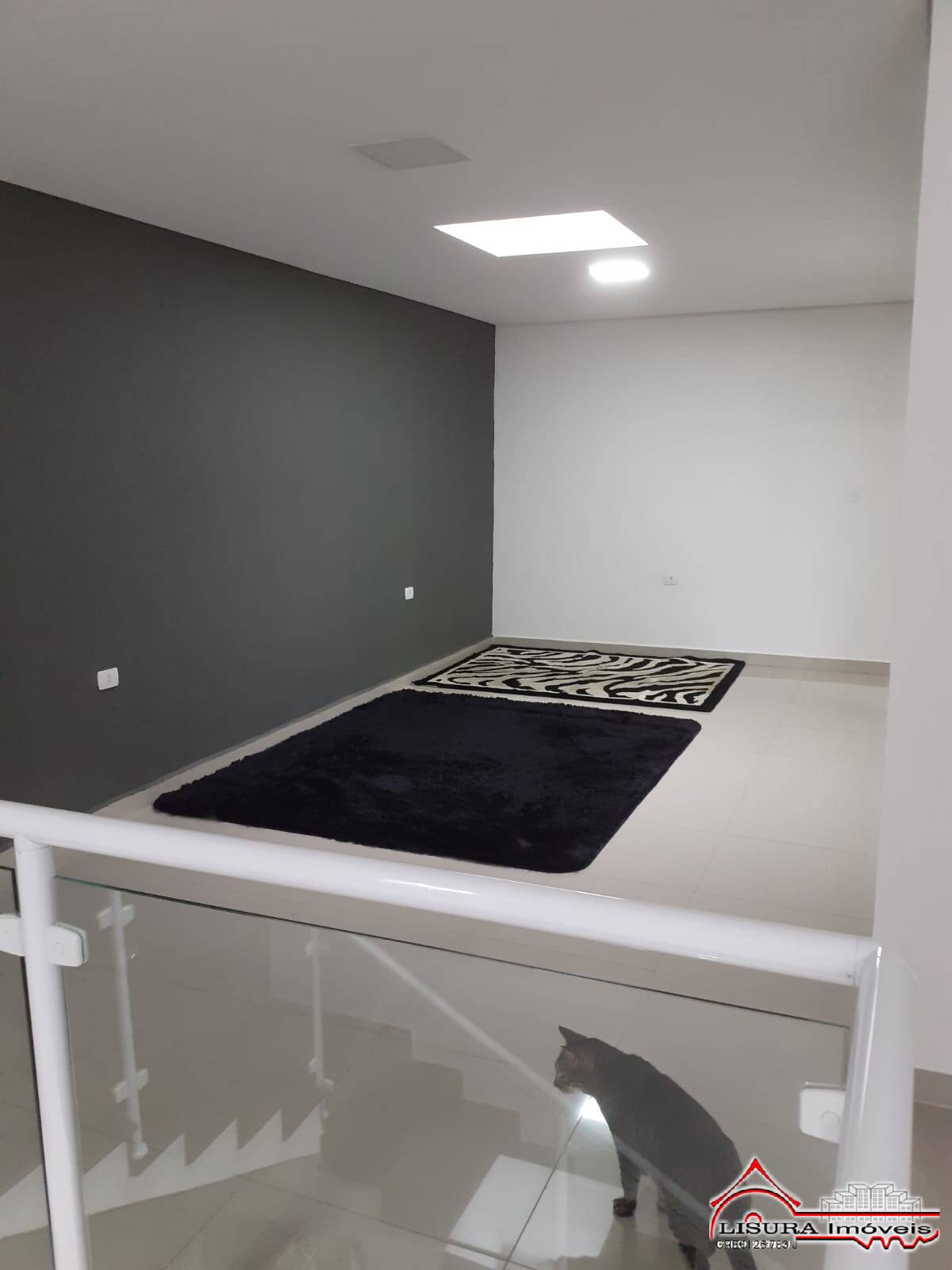 Casa de Condomínio para alugar com 4 quartos, 247m² - Foto 19