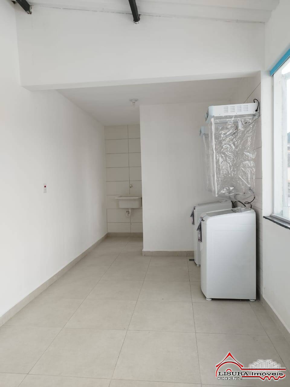 Casa para alugar com 1 quarto, 15m² - Foto 12