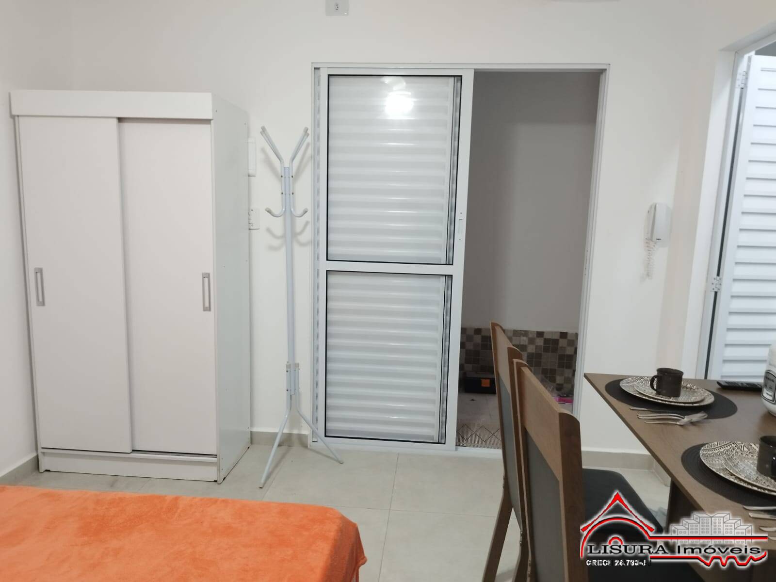 Casa para alugar com 1 quarto, 14m² - Foto 3