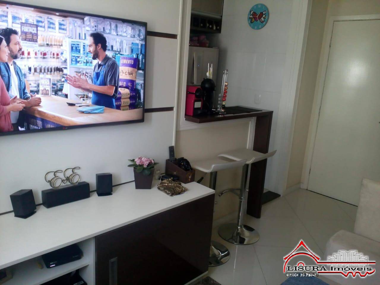 Apartamento à venda com 2 quartos, 47m² - Foto 3