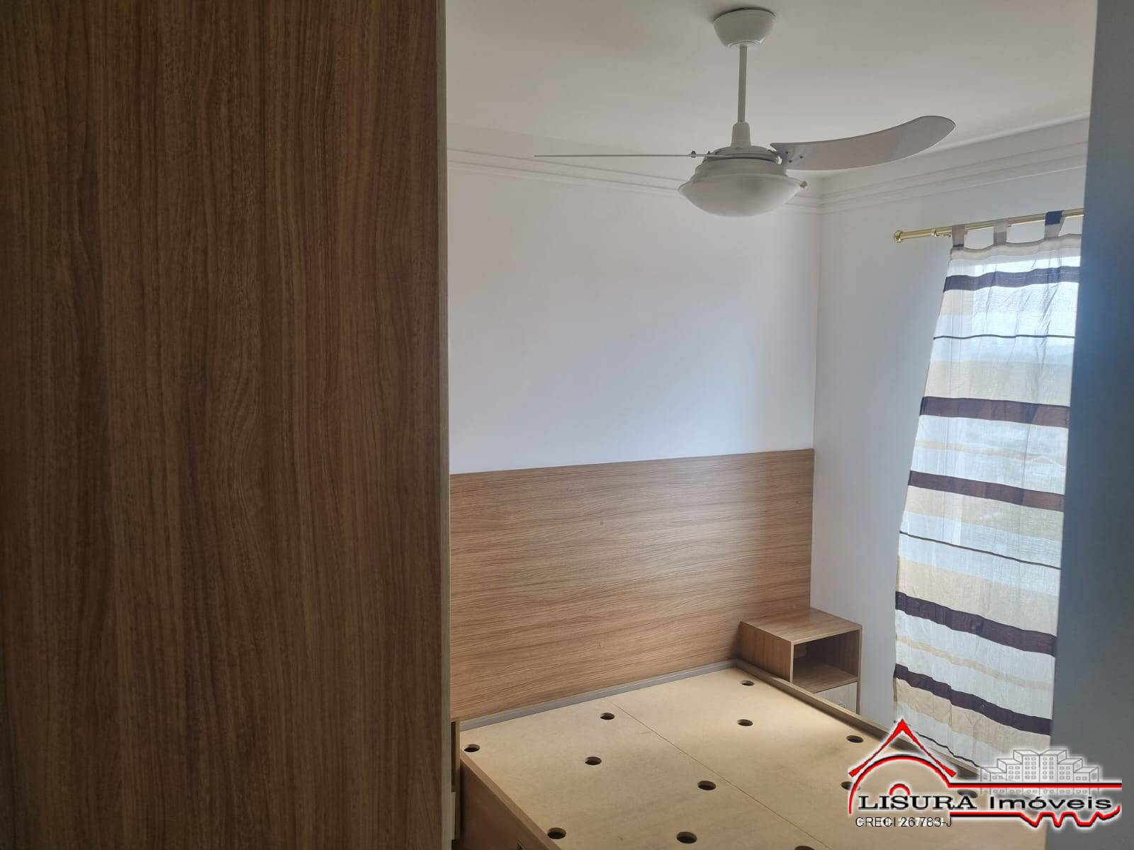 Apartamento para alugar com 2 quartos, 45m² - Foto 12