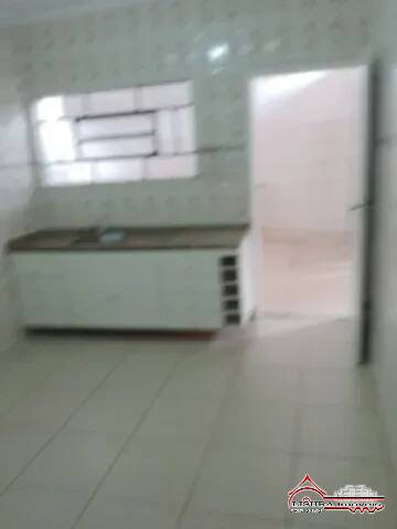 Casa para alugar com 3 quartos, 220m² - Foto 8