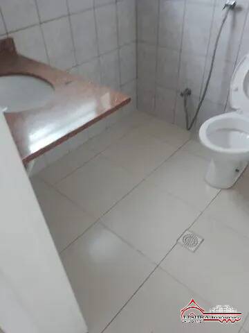 Casa para alugar com 3 quartos, 220m² - Foto 29