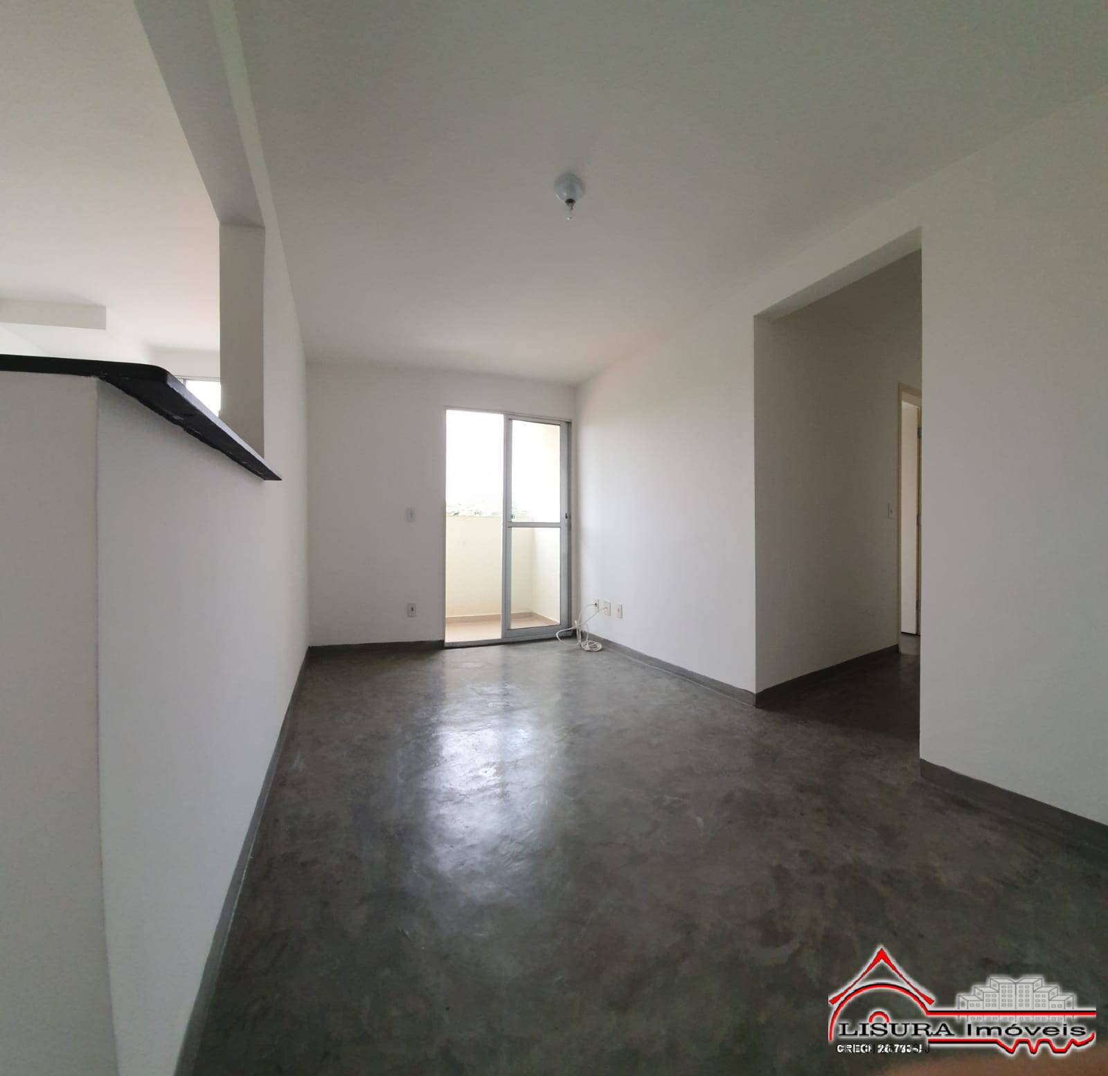 Apartamento à venda com 2 quartos, 42m² - Foto 1