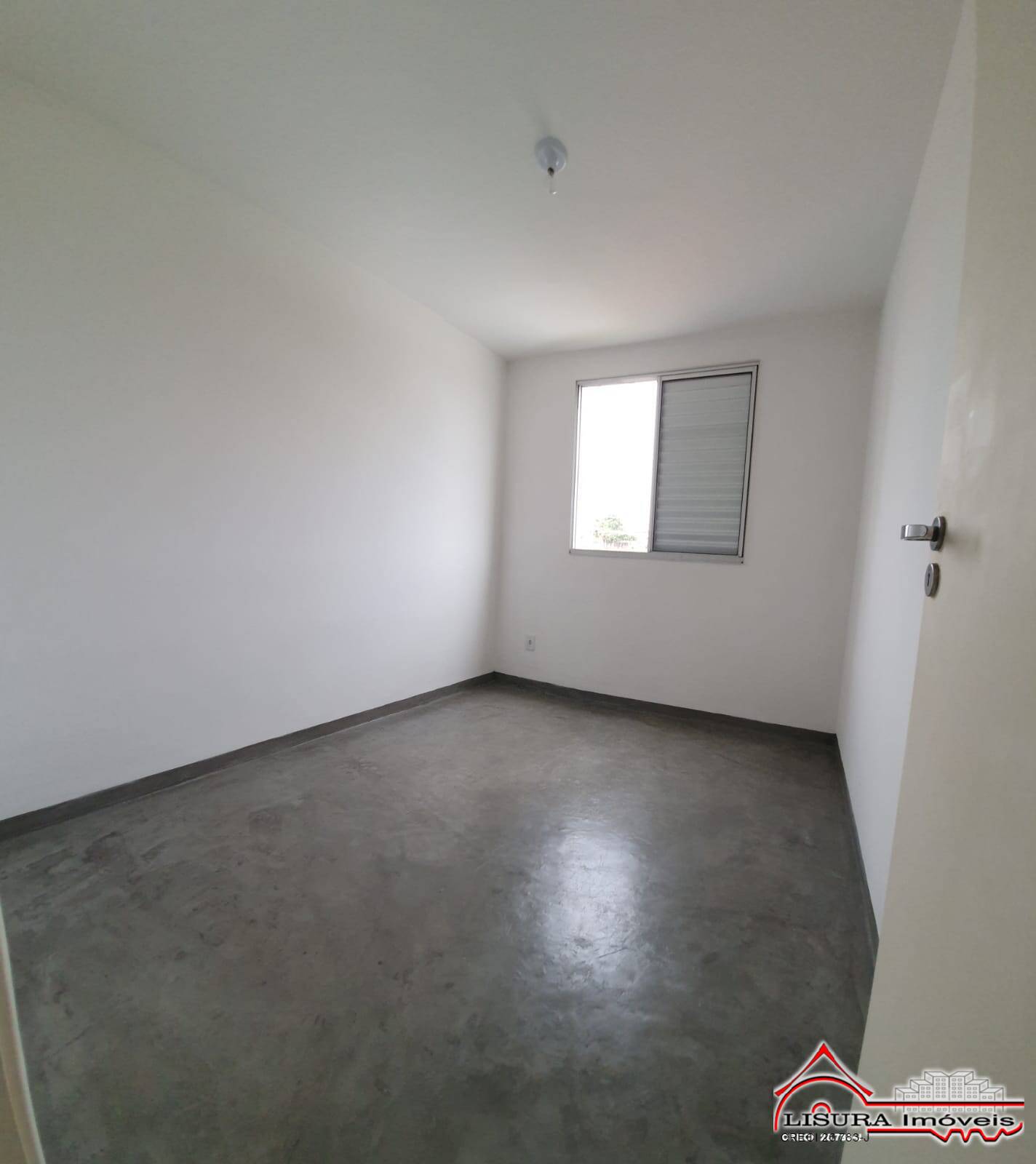 Apartamento à venda com 2 quartos, 42m² - Foto 4