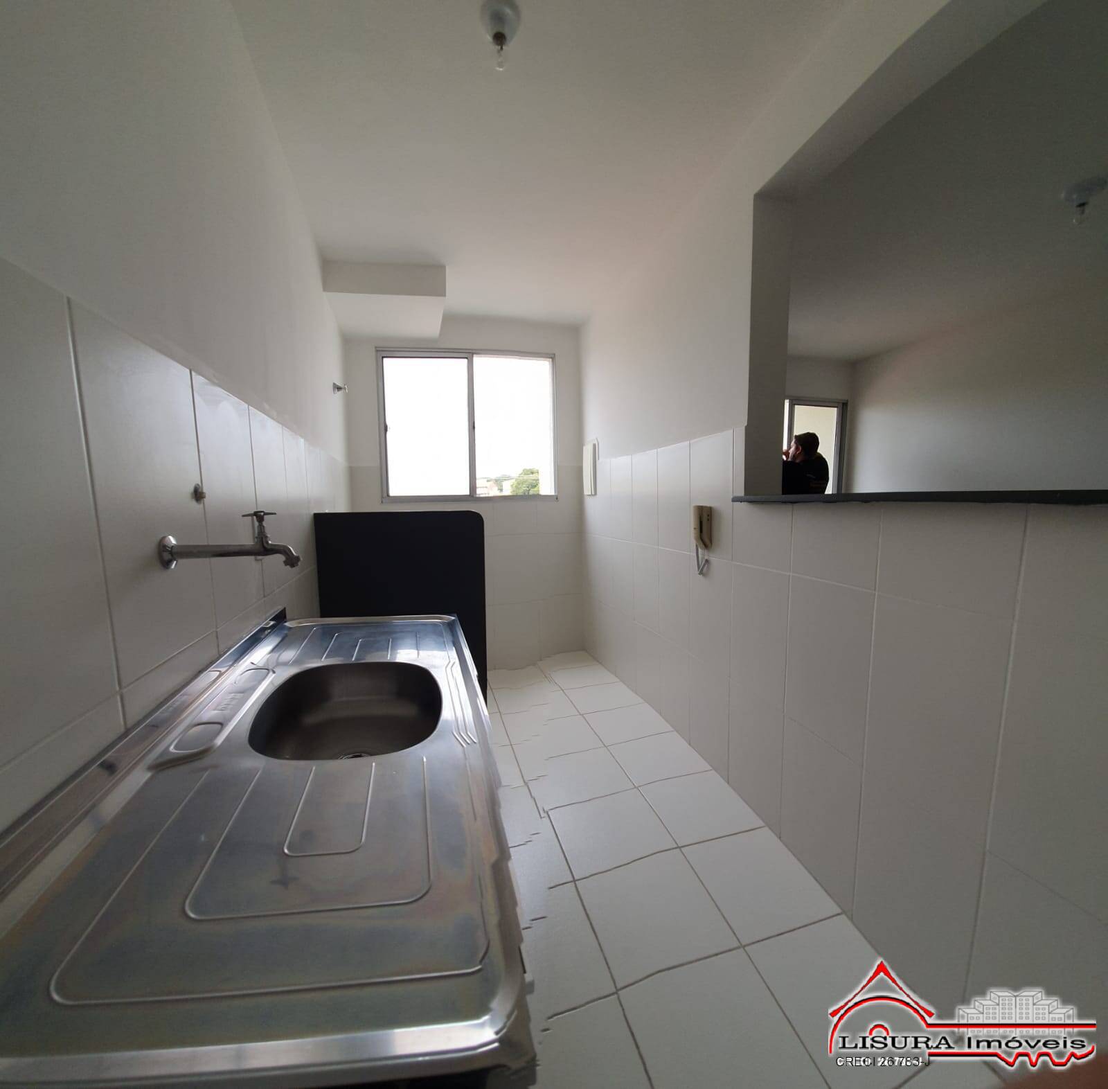 Apartamento à venda com 2 quartos, 42m² - Foto 5