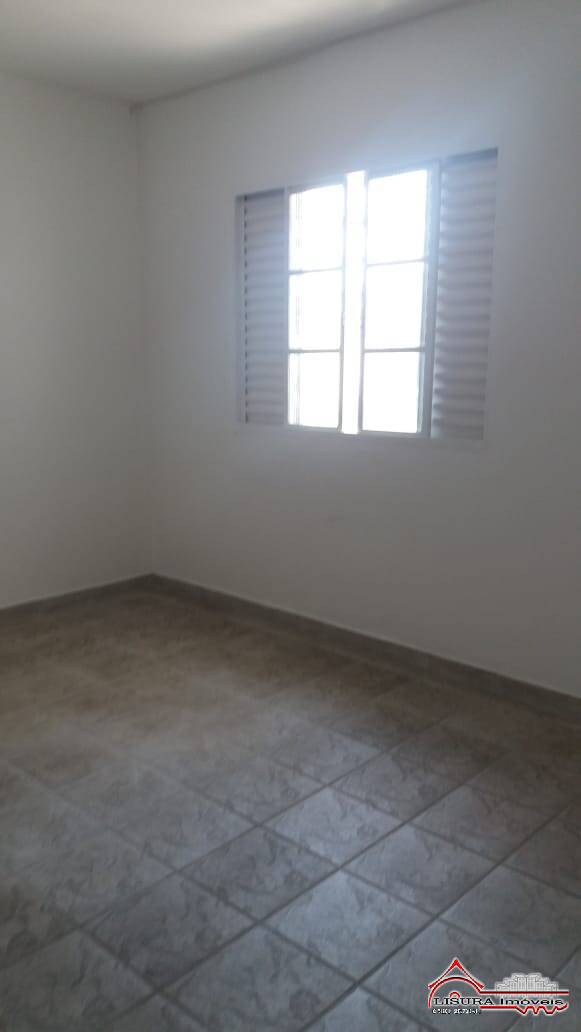 Casa para alugar com 3 quartos, 1m² - Foto 5