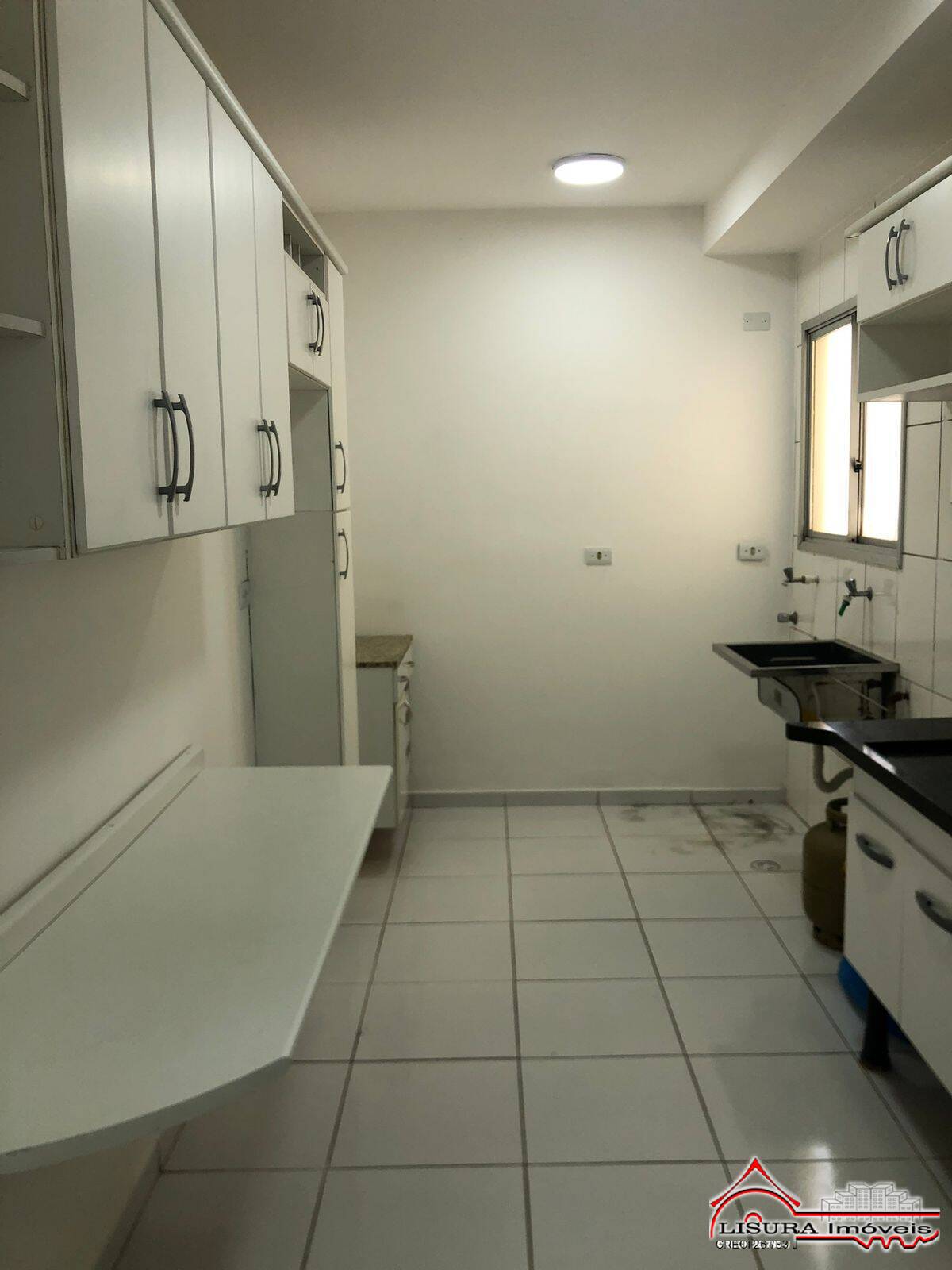 Apartamento à venda com 3 quartos, 76m² - Foto 4