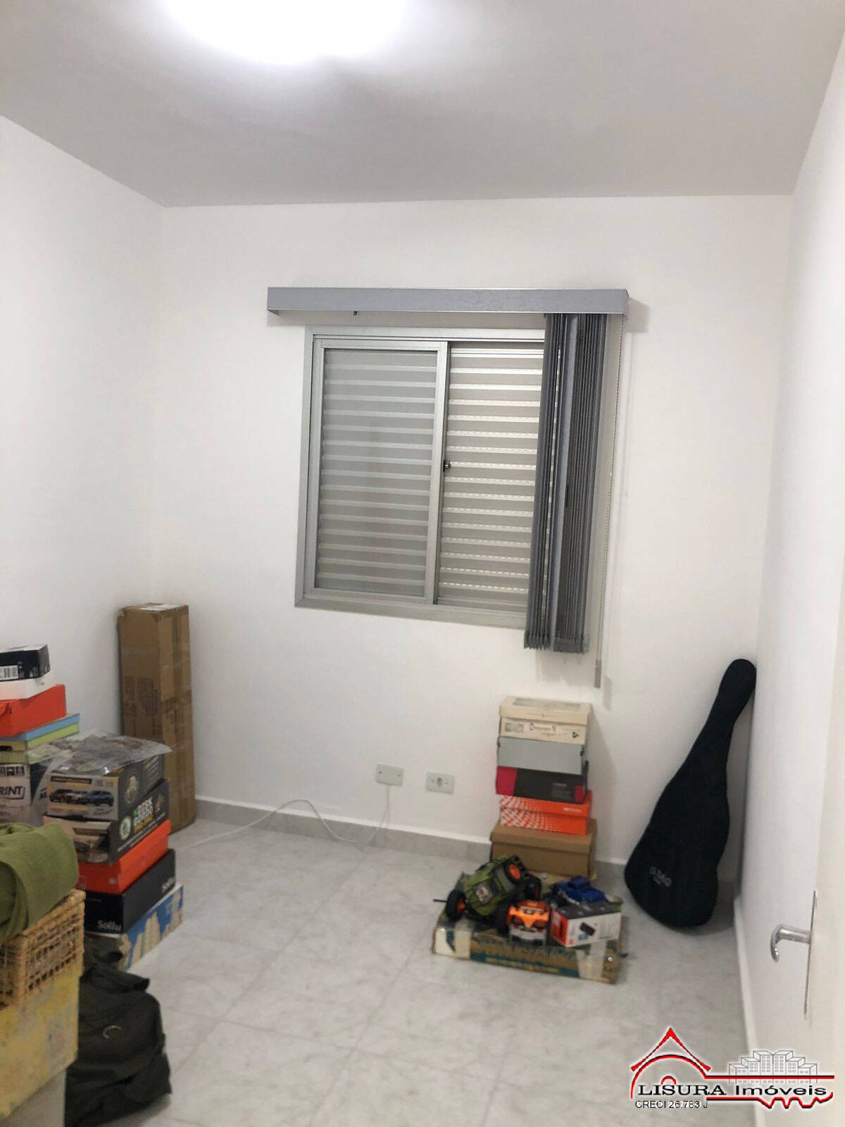 Apartamento à venda com 3 quartos, 76m² - Foto 9