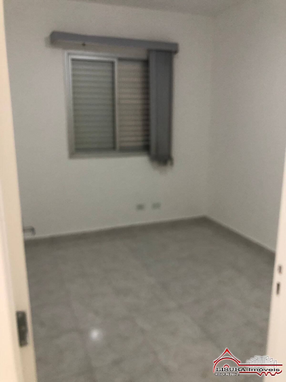 Apartamento à venda com 3 quartos, 76m² - Foto 12