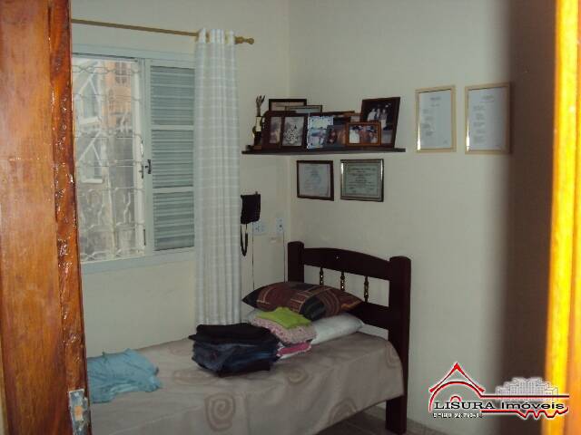 Casa à venda com 5 quartos, 200m² - Foto 20