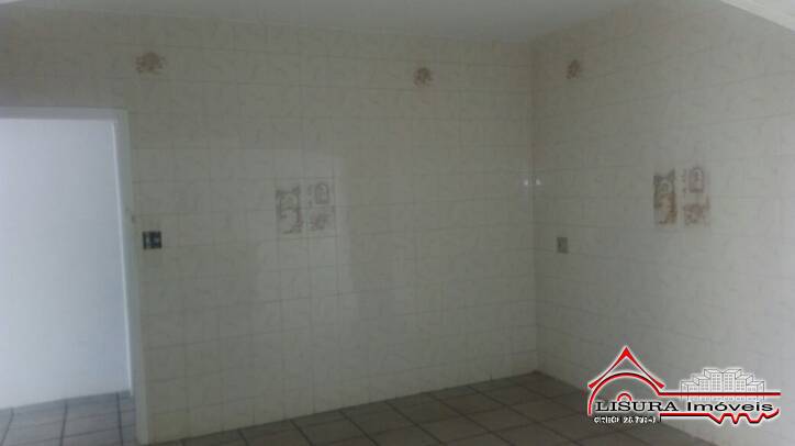 Casa à venda com 2 quartos, 1m² - Foto 18