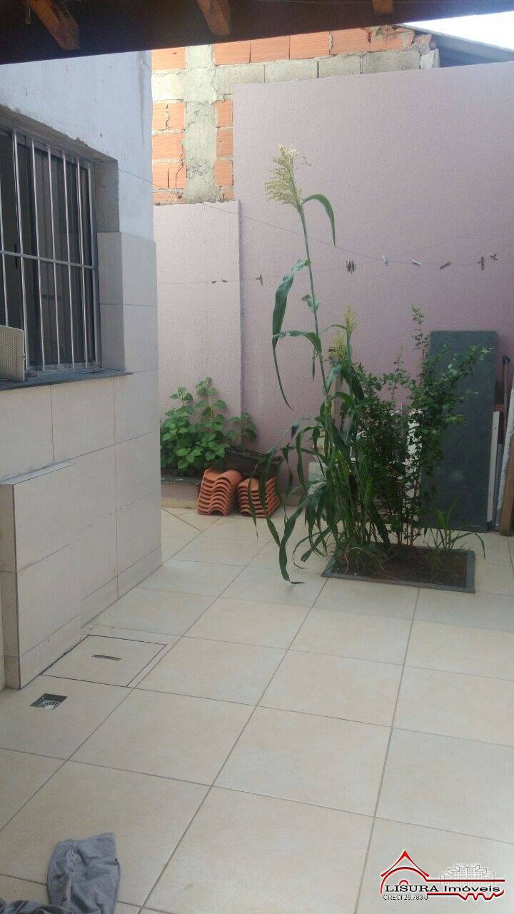 Casa à venda com 5 quartos, 120m² - Foto 18