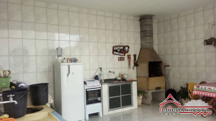 Casa à venda com 3 quartos, 196m² - Foto 13